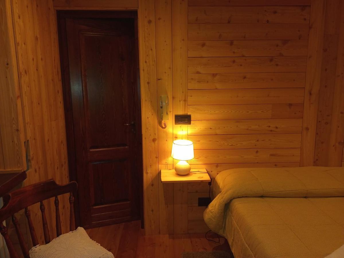 Albergo Martinet Vernante Εξωτερικό φωτογραφία