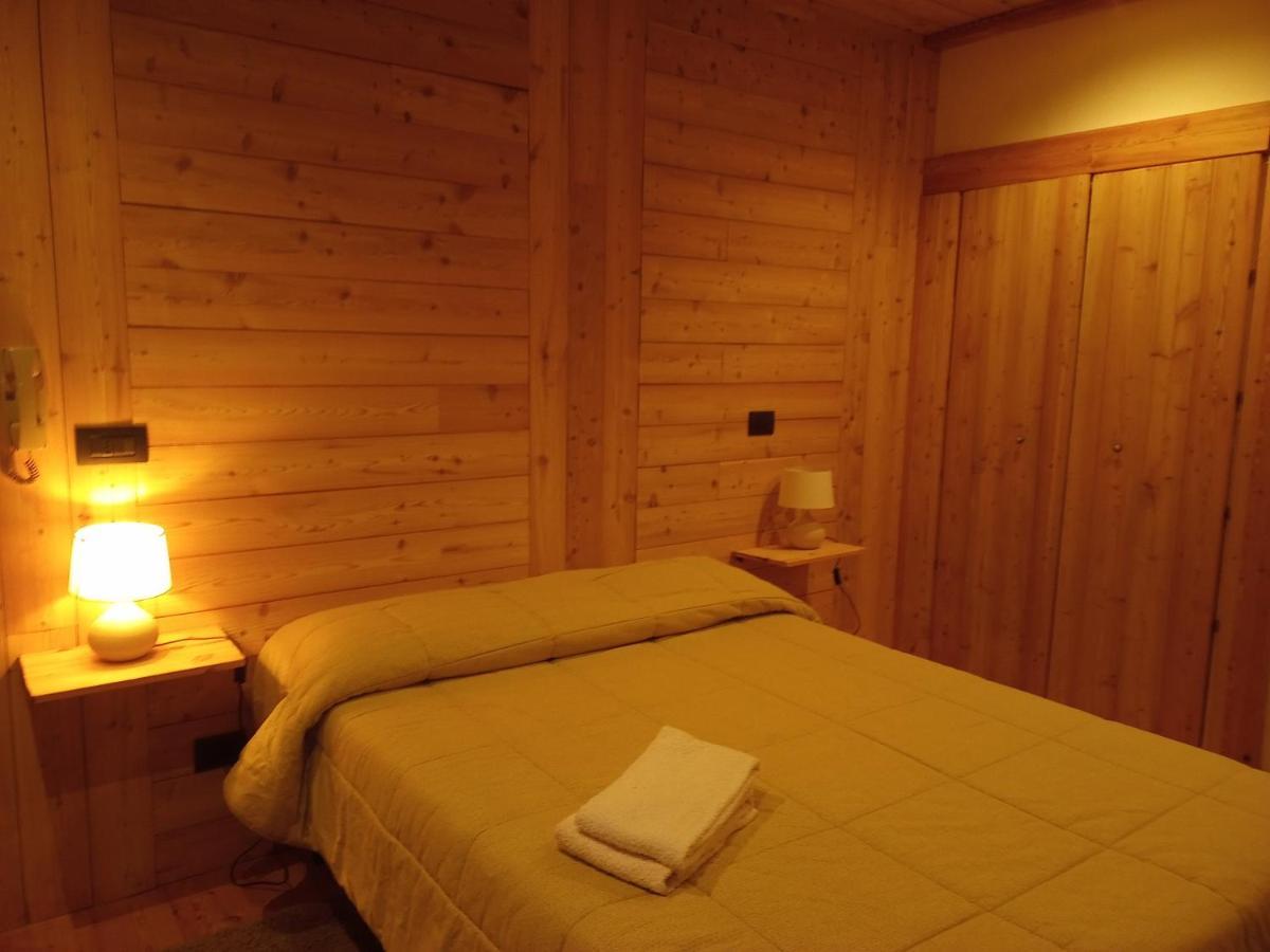 Albergo Martinet Vernante Εξωτερικό φωτογραφία