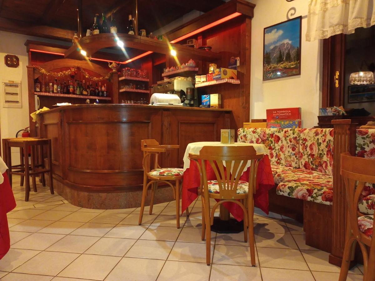 Albergo Martinet Vernante Εξωτερικό φωτογραφία