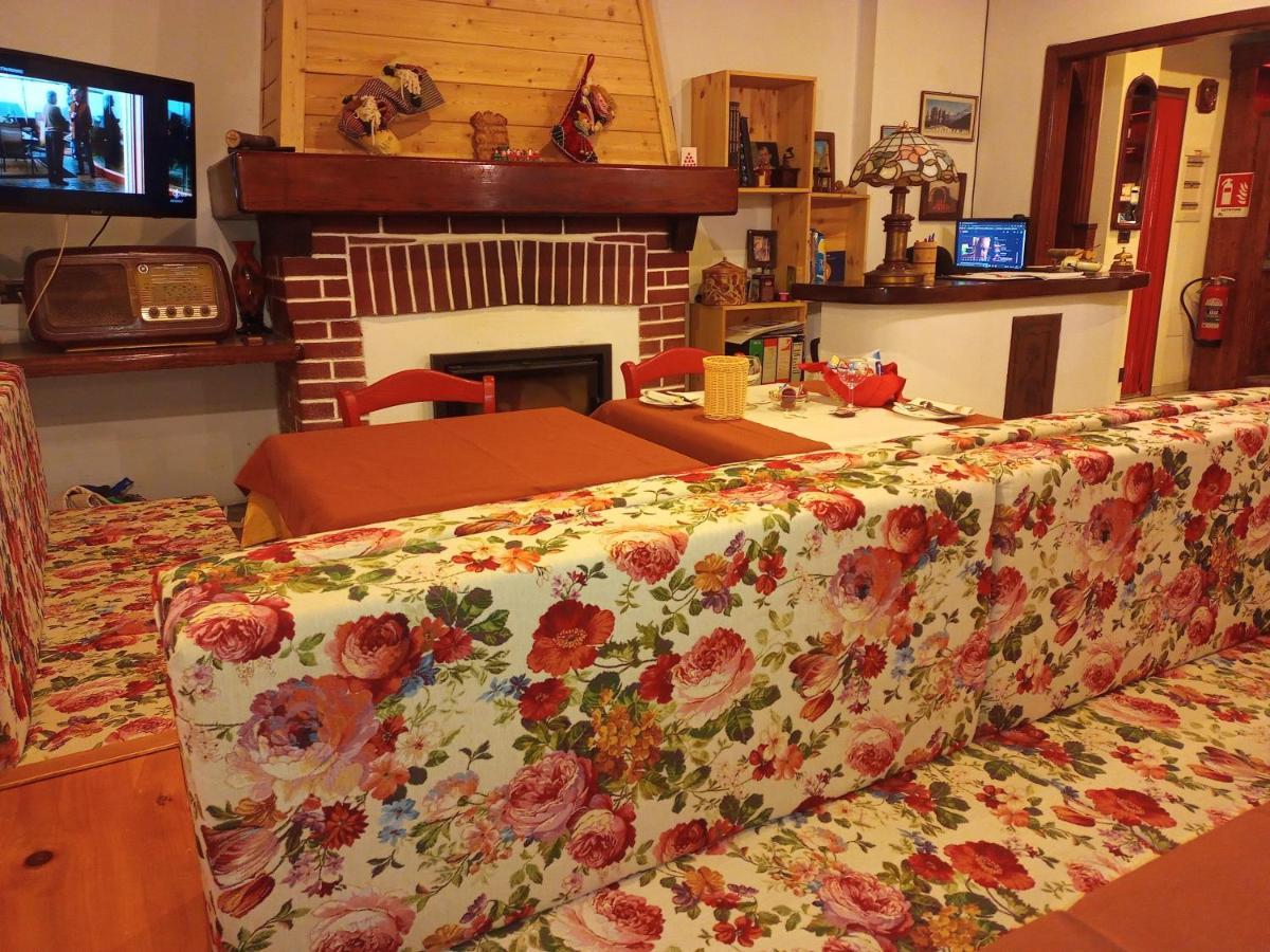 Albergo Martinet Vernante Εξωτερικό φωτογραφία