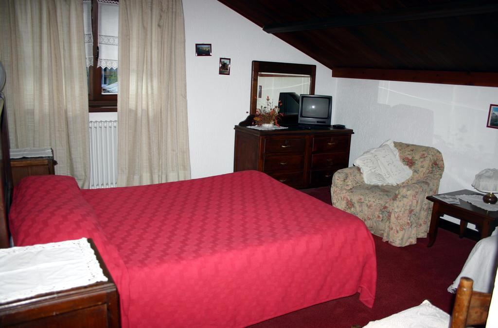 Albergo Martinet Vernante Εξωτερικό φωτογραφία