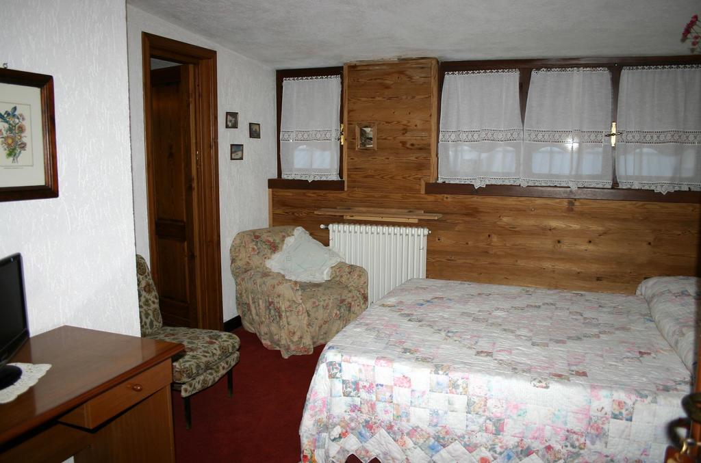 Albergo Martinet Vernante Εξωτερικό φωτογραφία